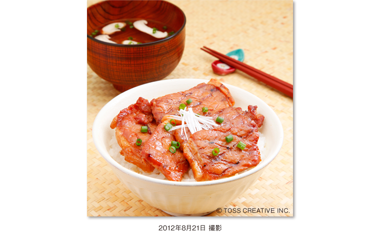 炭火焼豚丼